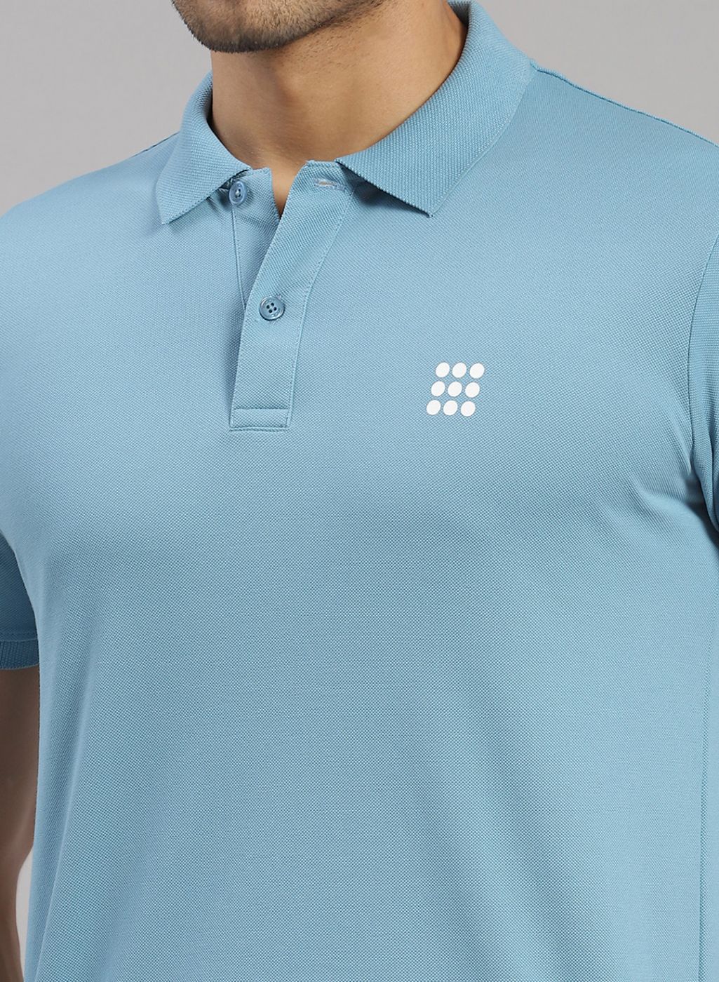 Men Blue Solid T-Shirt
