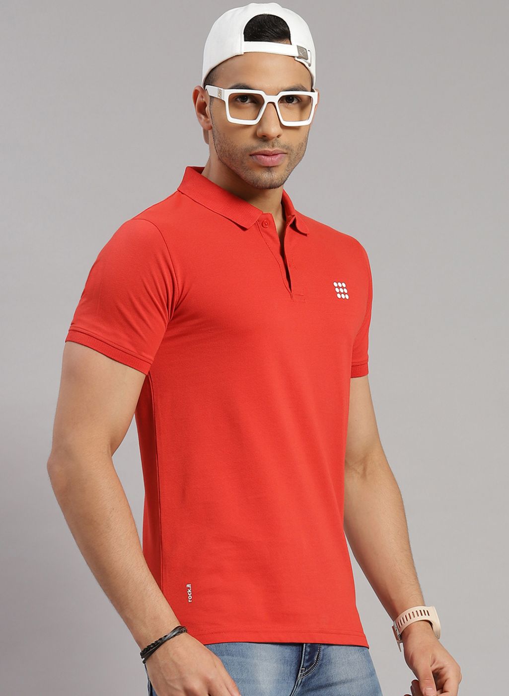 Men Orange Solid T-Shirt