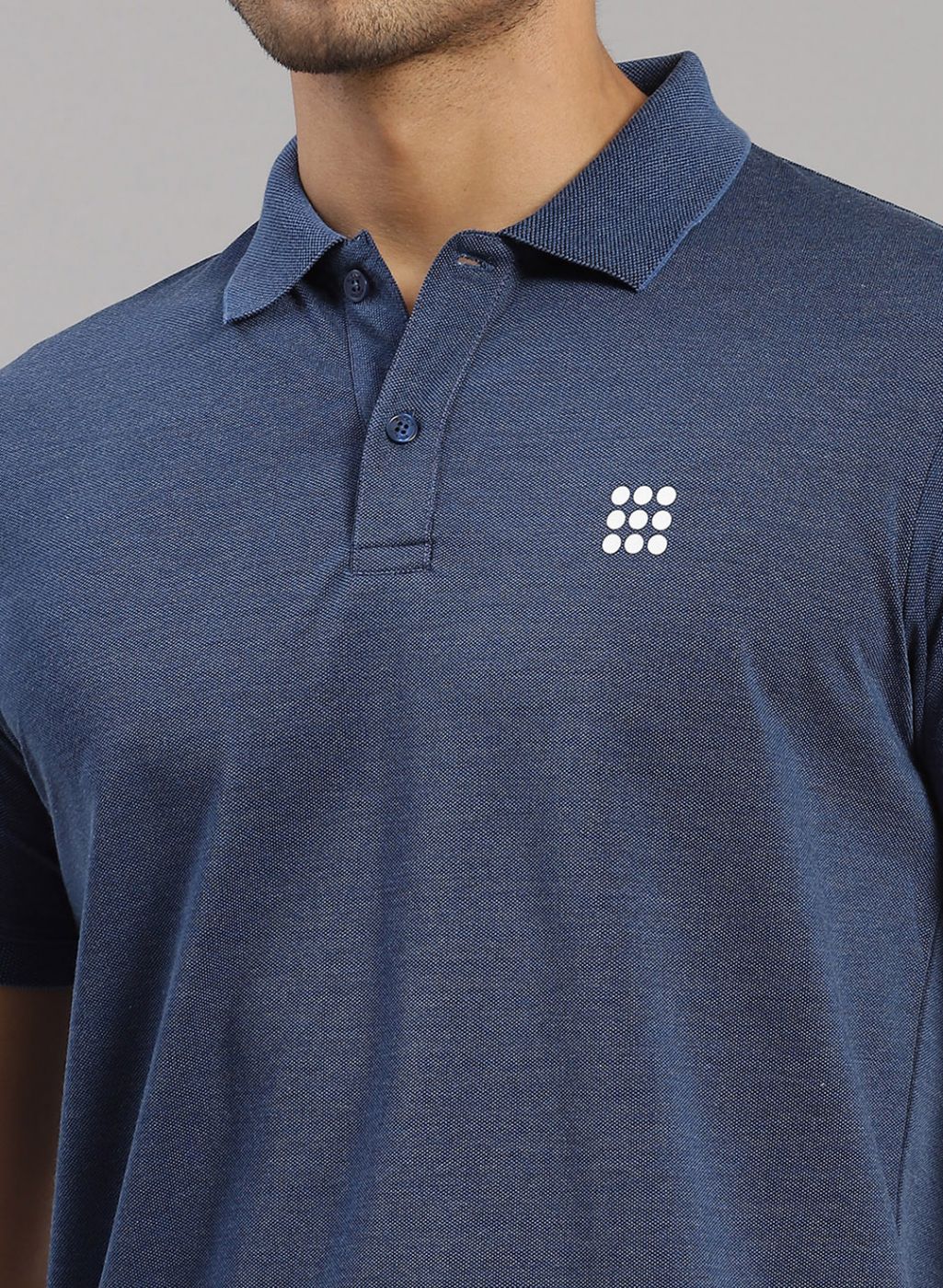 Men Blue Solid T-Shirt