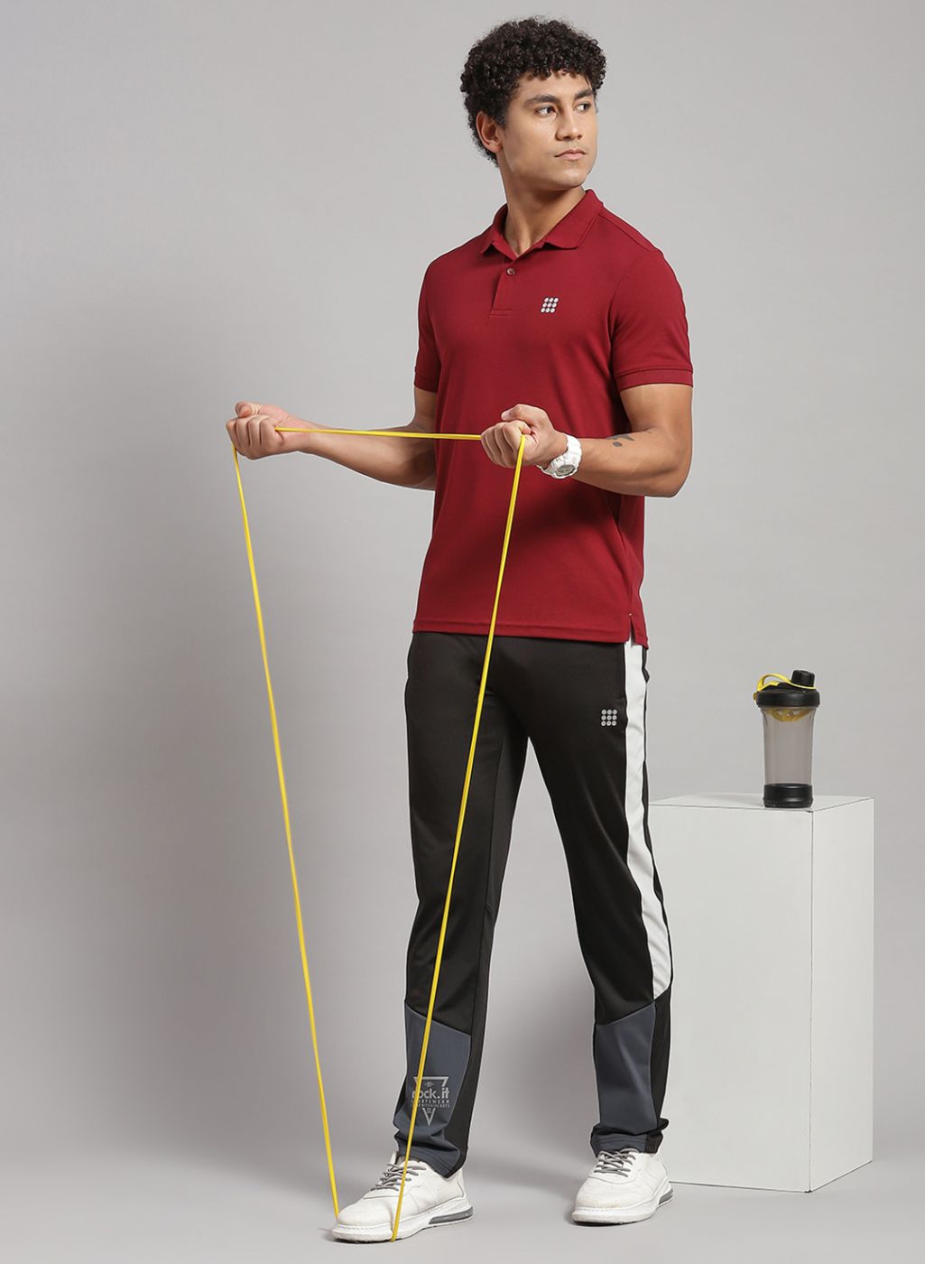 Men Maroon Solid T-Shirt