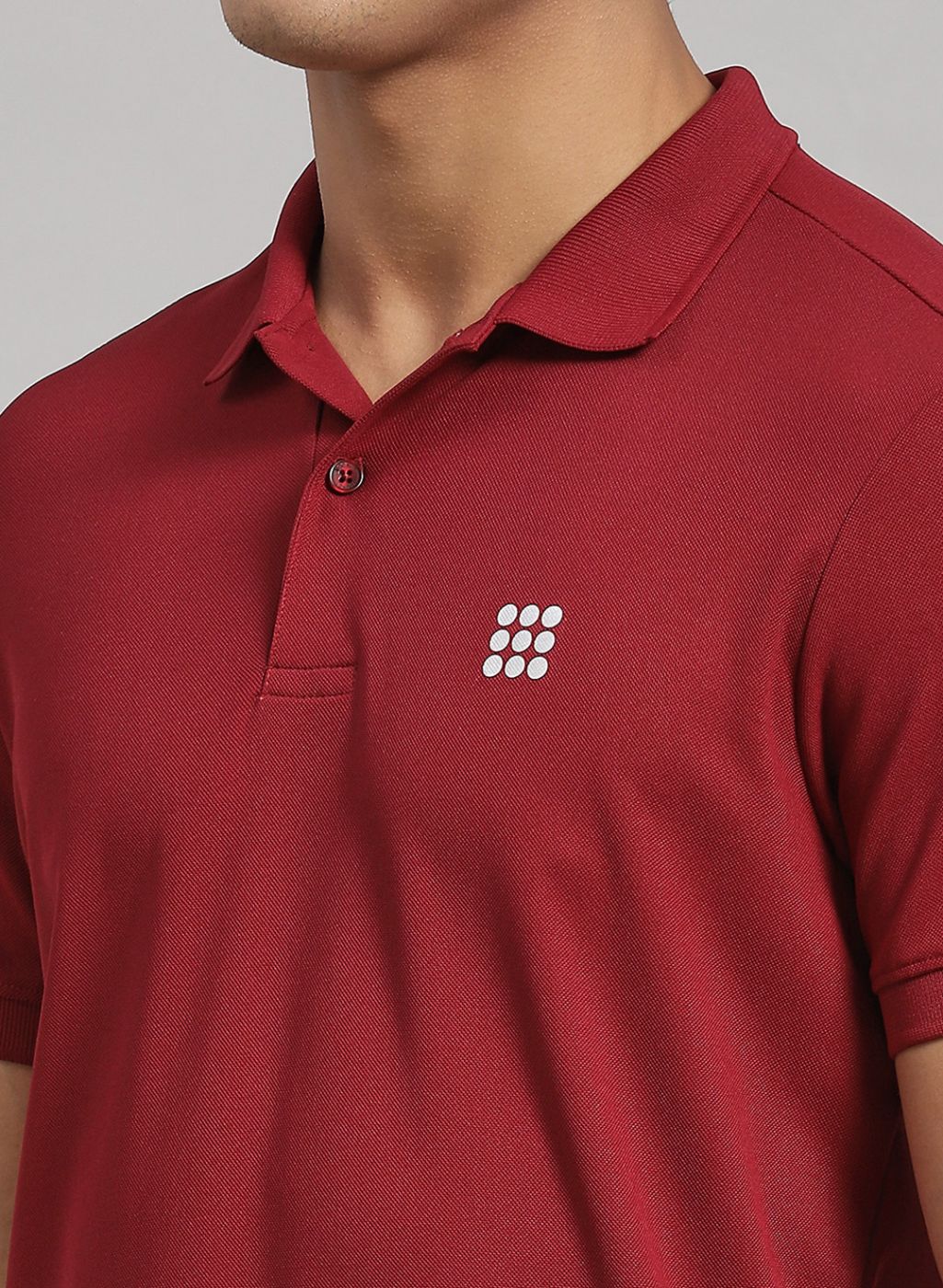 Men Maroon Solid T-Shirt