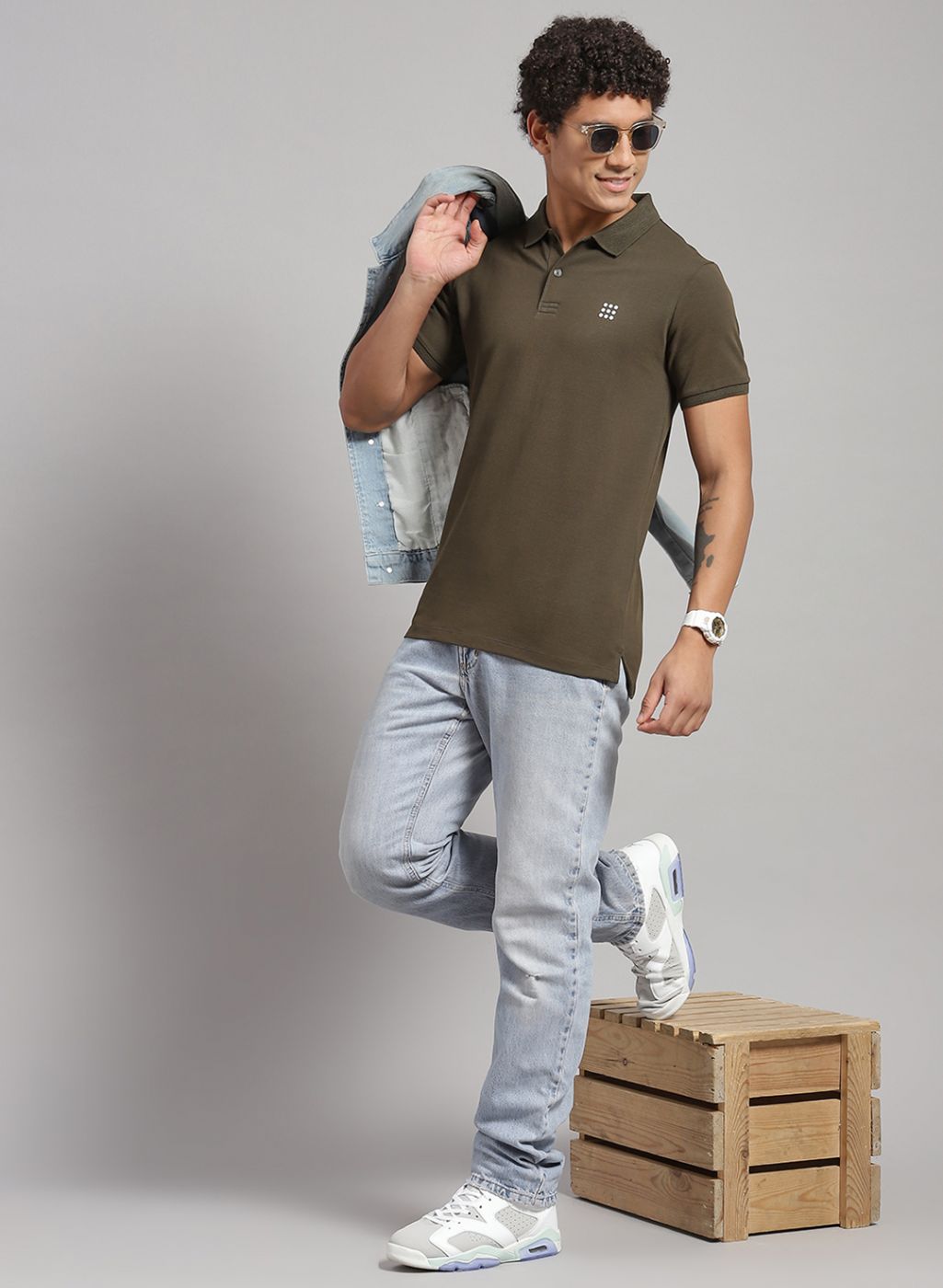Men Olive Solid T-Shirt