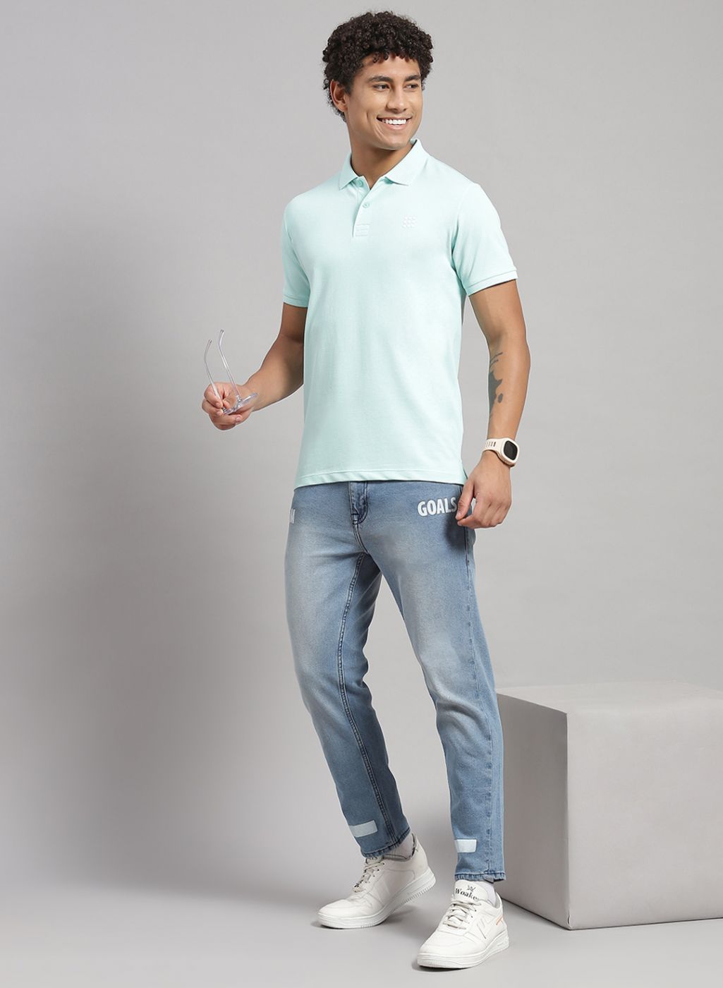 Men Blue Solid T-Shirt