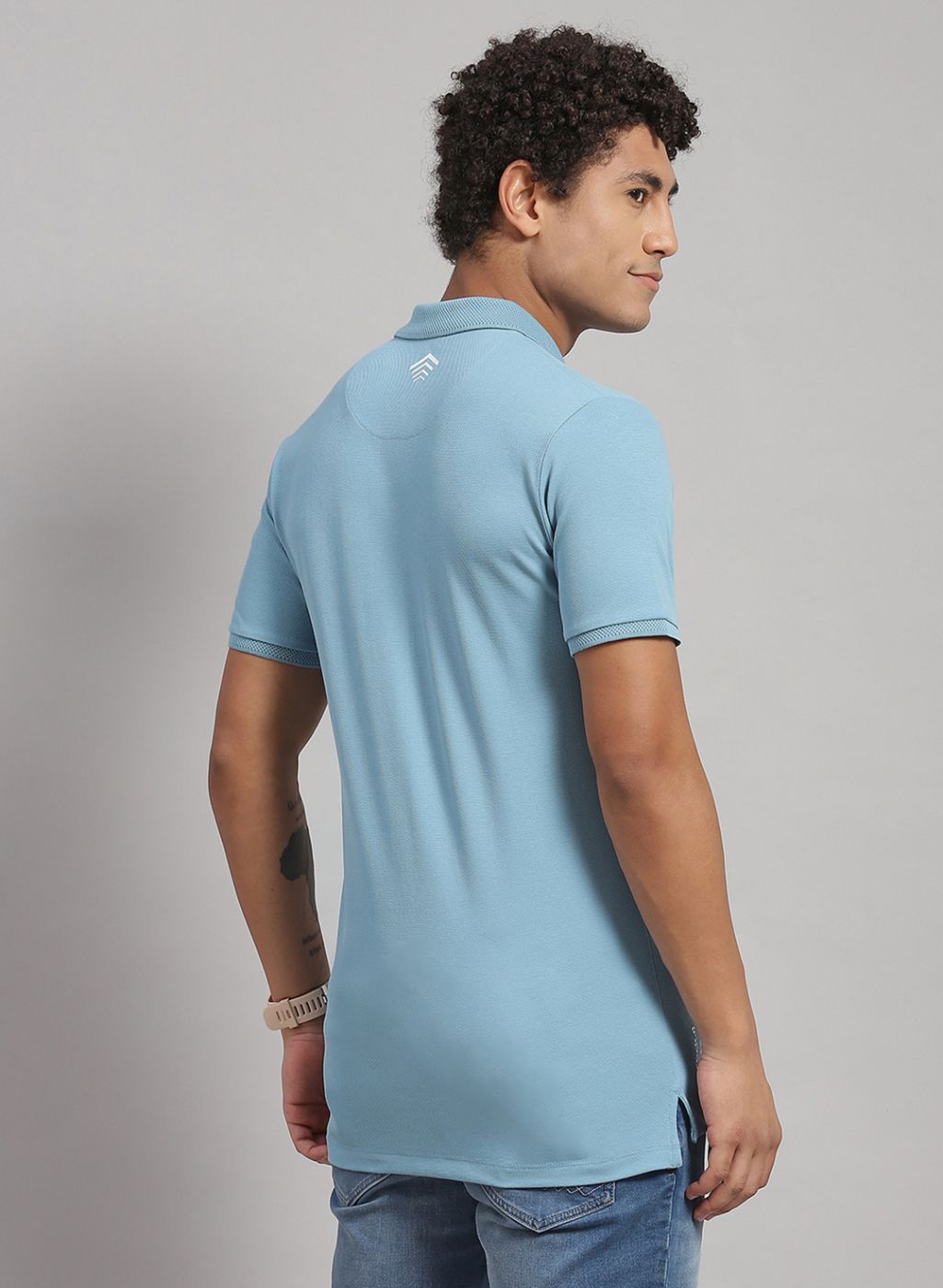 Men Blue Solid T-Shirt