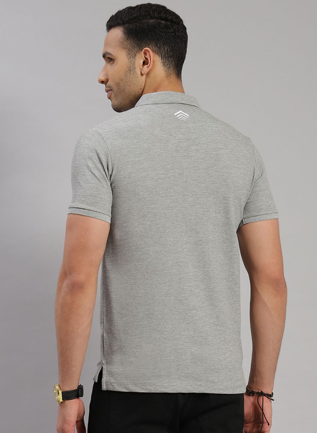 Men Grey Solid T-Shirt