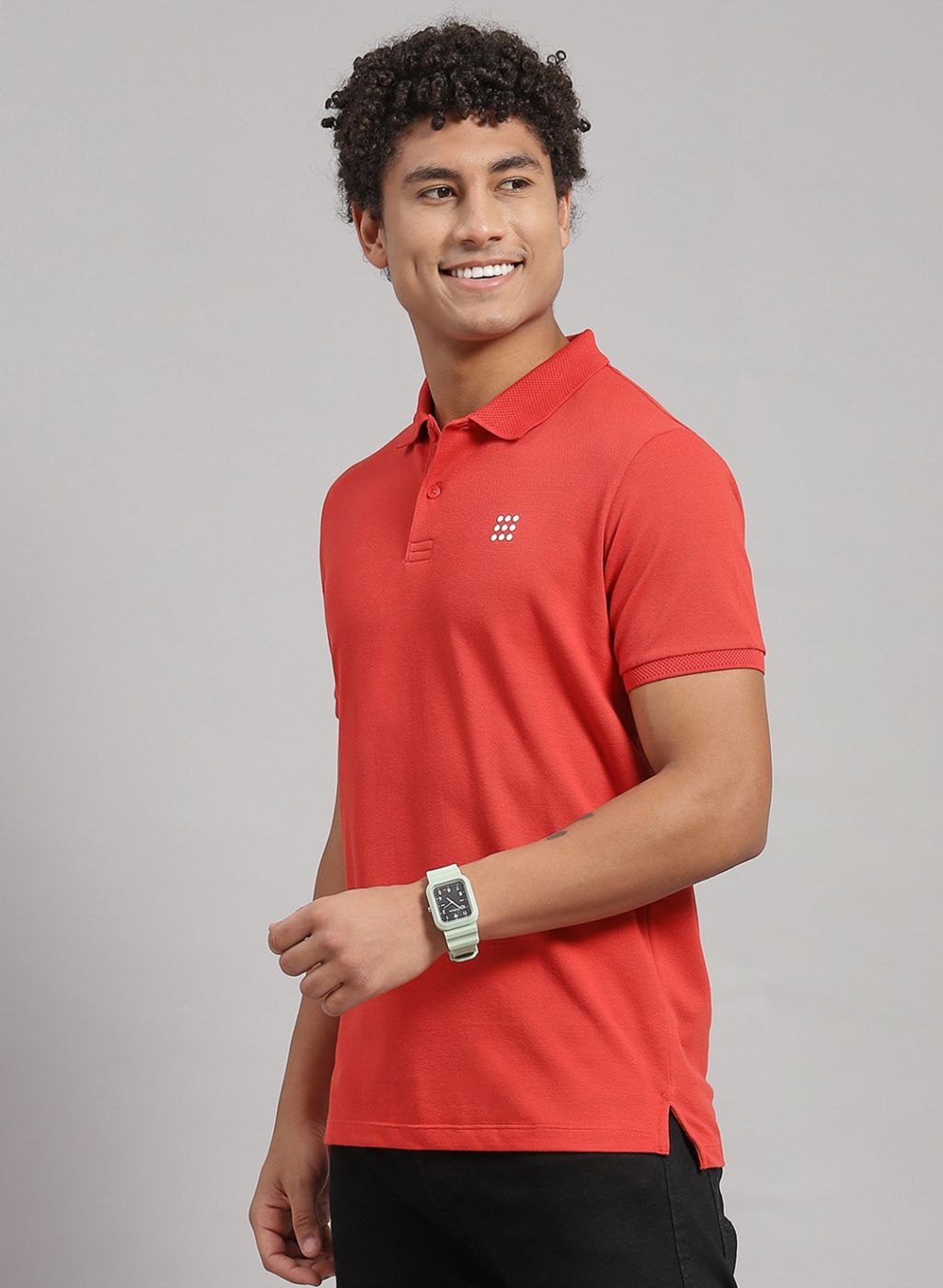 Men Orange Solid T-Shirt