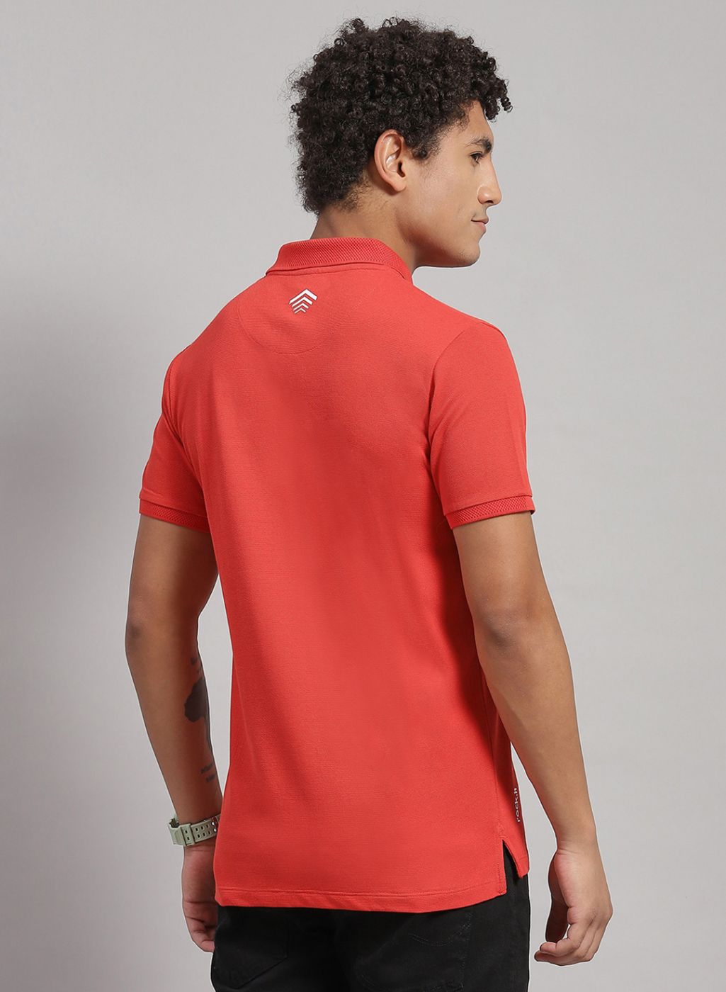 Men Orange Solid T-Shirt