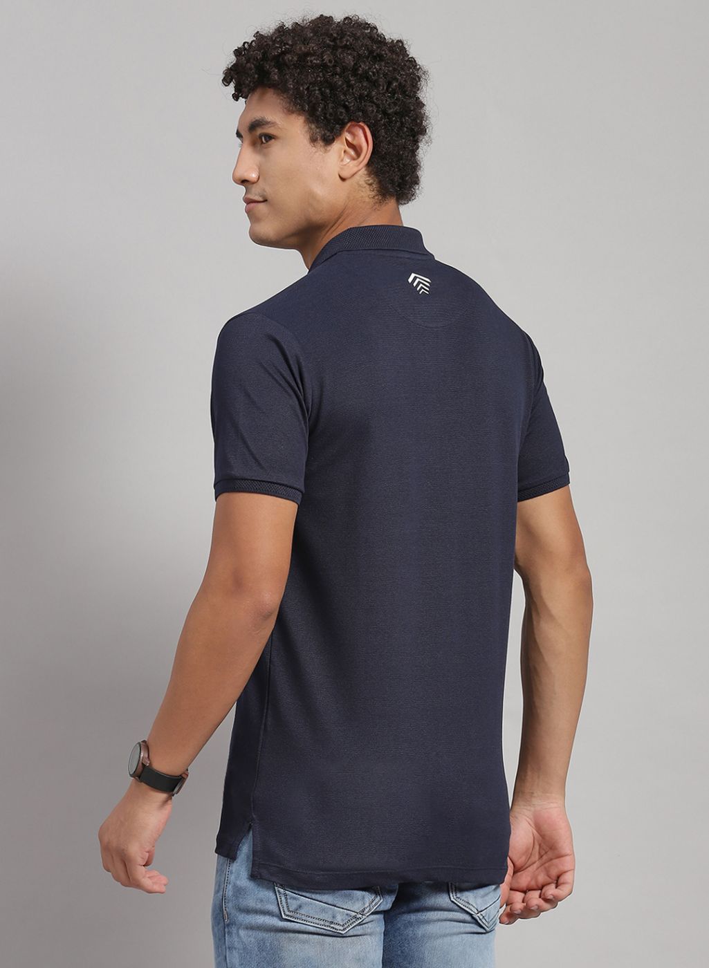 Men NAvy Blue Solid T-Shirt
