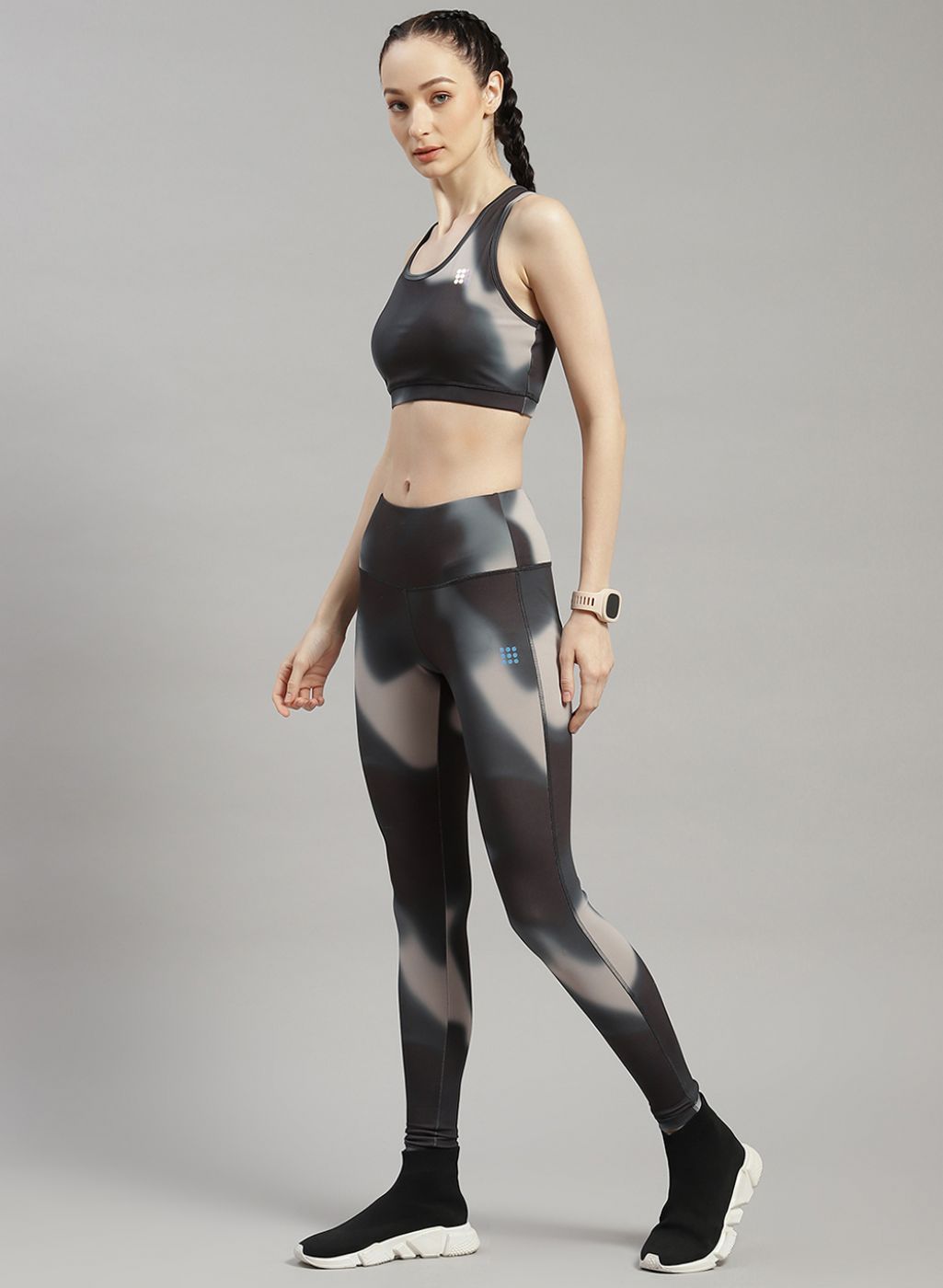 Women Green Printed Sports Set