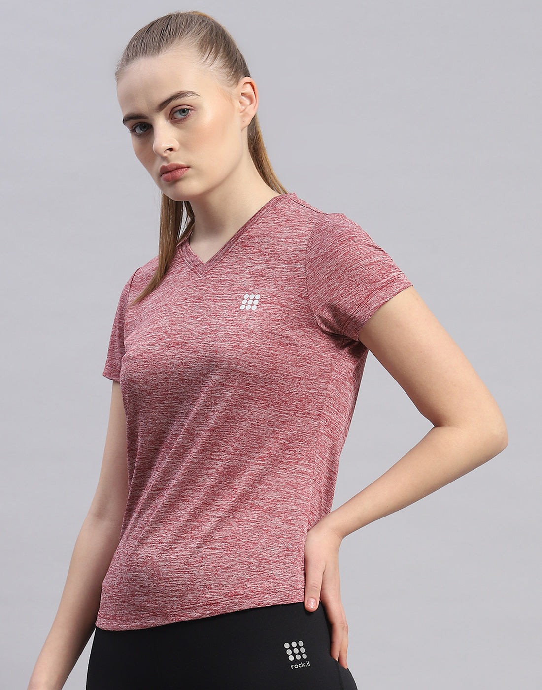 Women Maroon Solid V Neck Half Sleeve Top