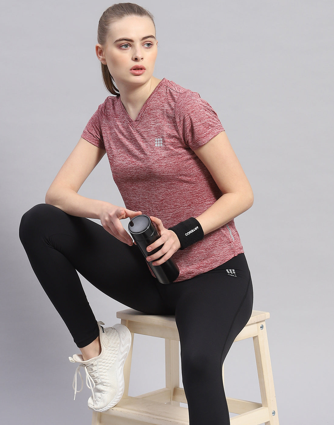 Women Maroon Solid V Neck Half Sleeve Top