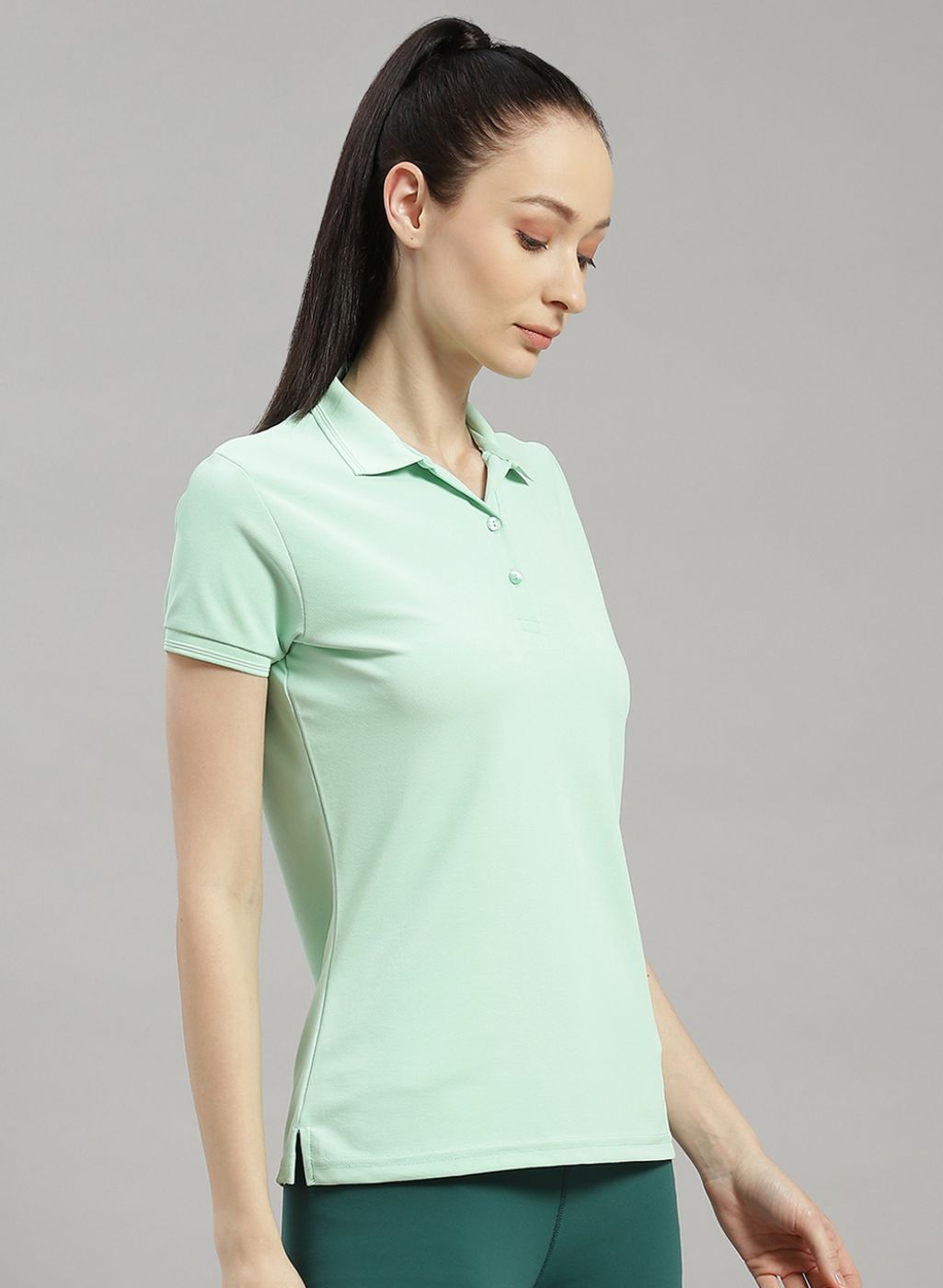Women Green Solid T-Shirt