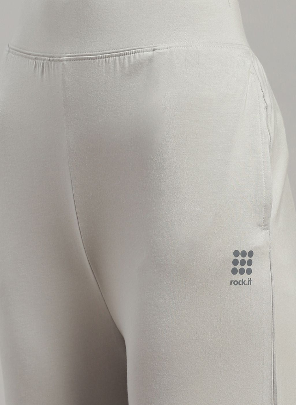 Women Grey Solid Trackpant
