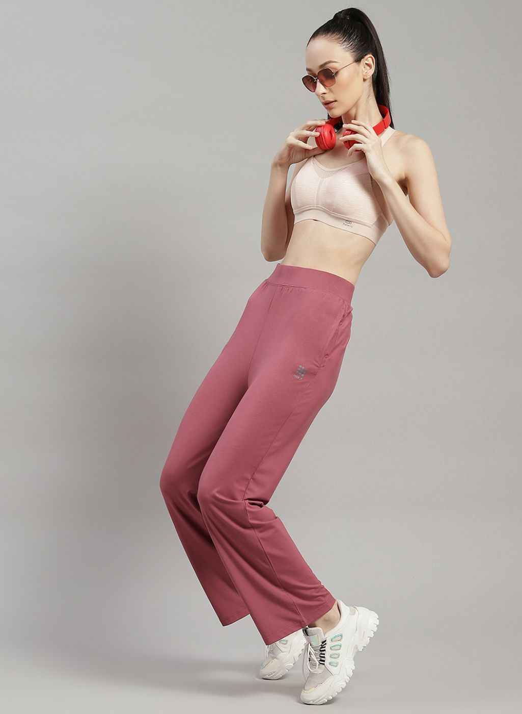 Women Red Solid Trackpant