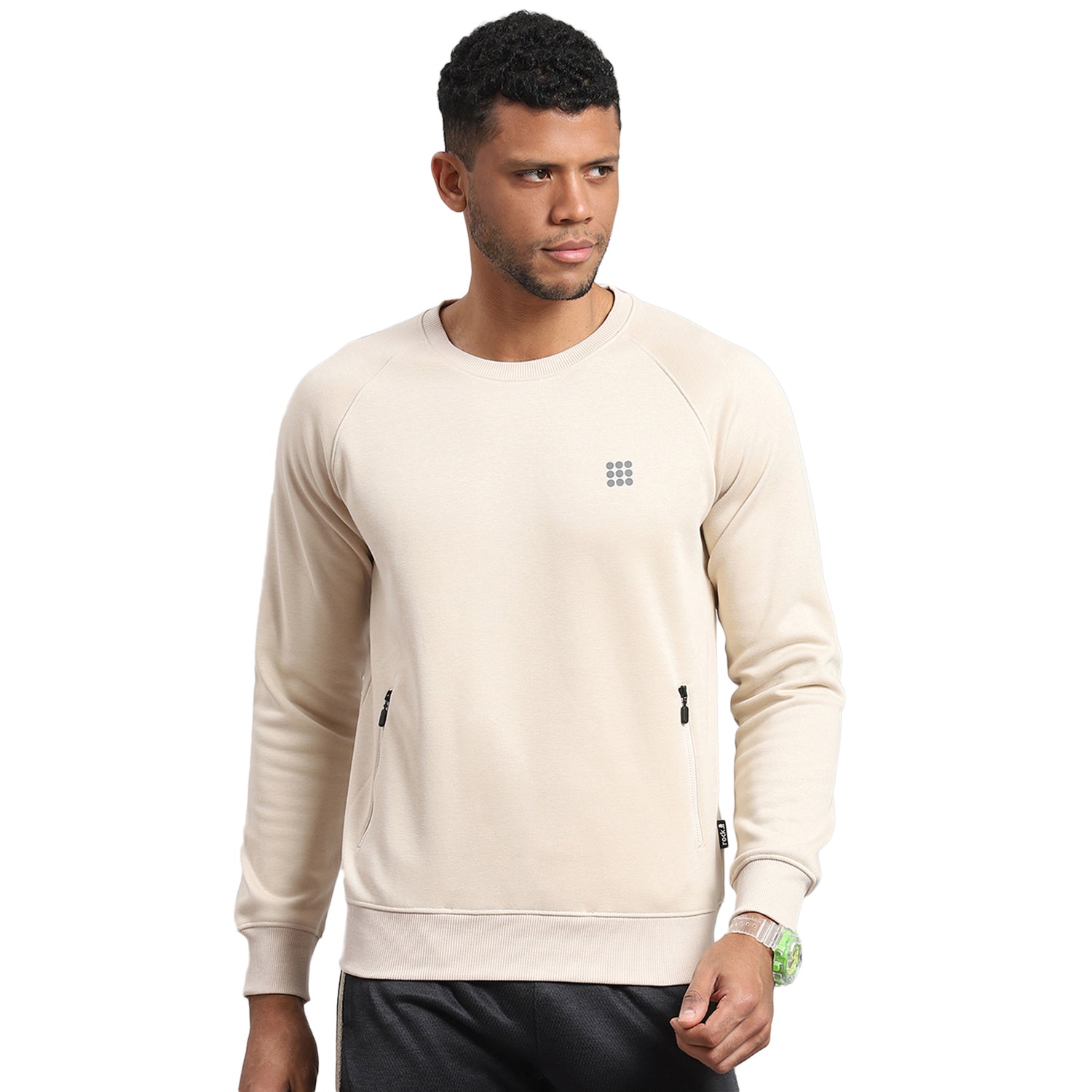 Men Cream Solid Round Neck Full Sleeve Sweatshirt