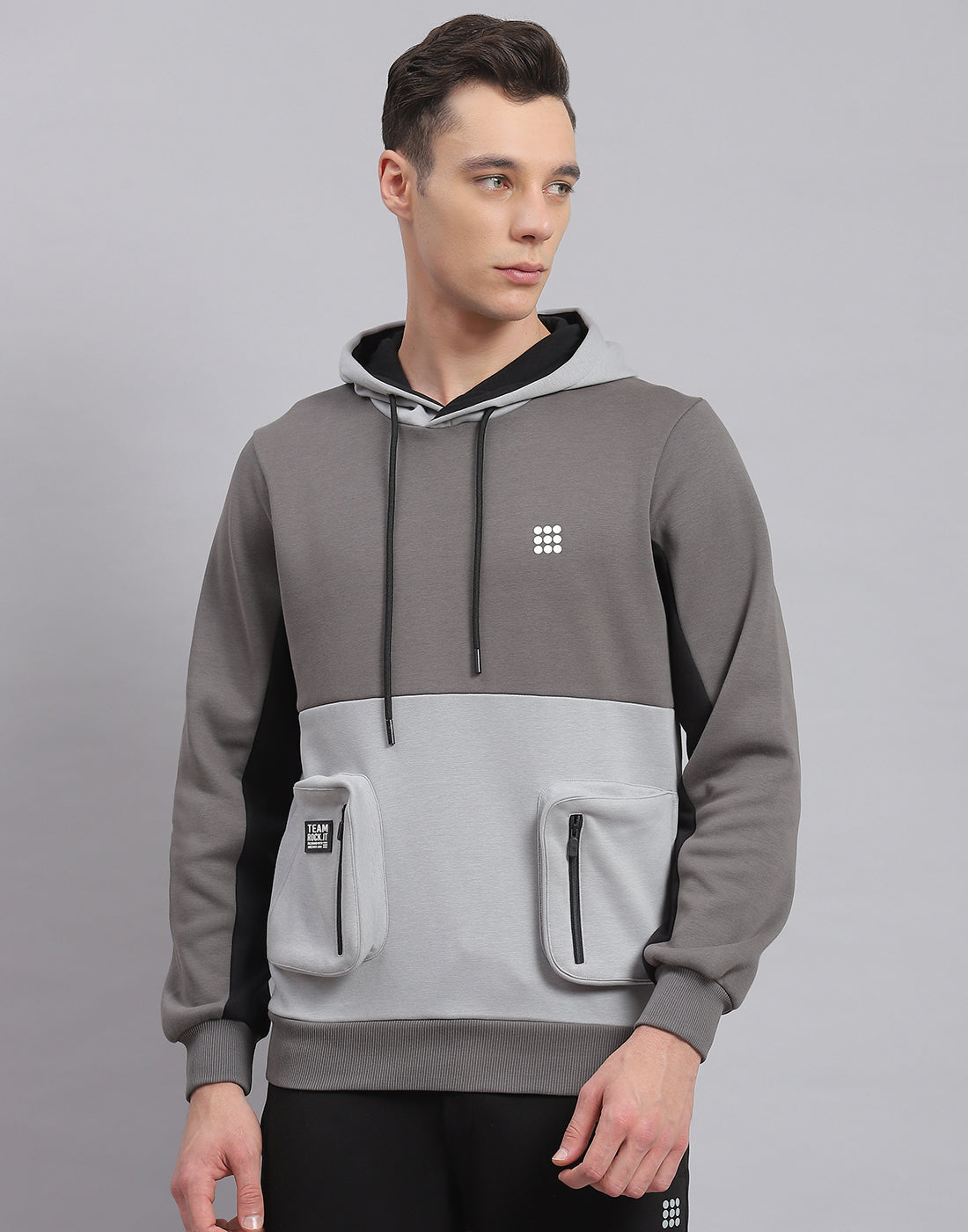 Men Grey Solid Hooded Full Sleeve Sweatshirt
