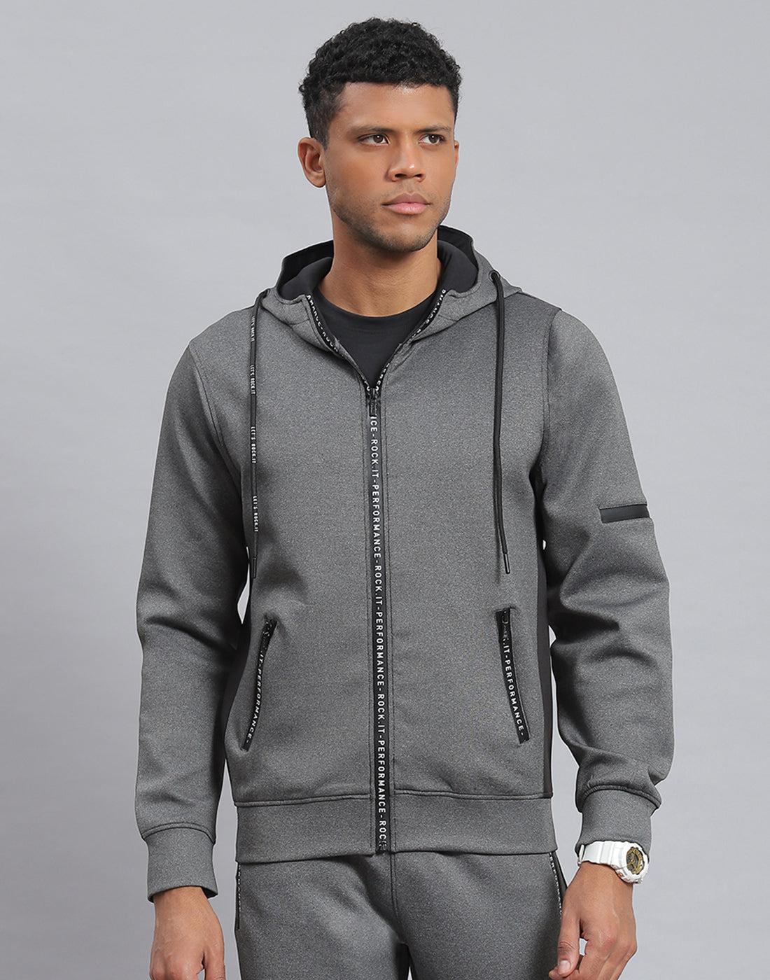 Men Grey Solid Hooded Full Sleeve Sweatshirt