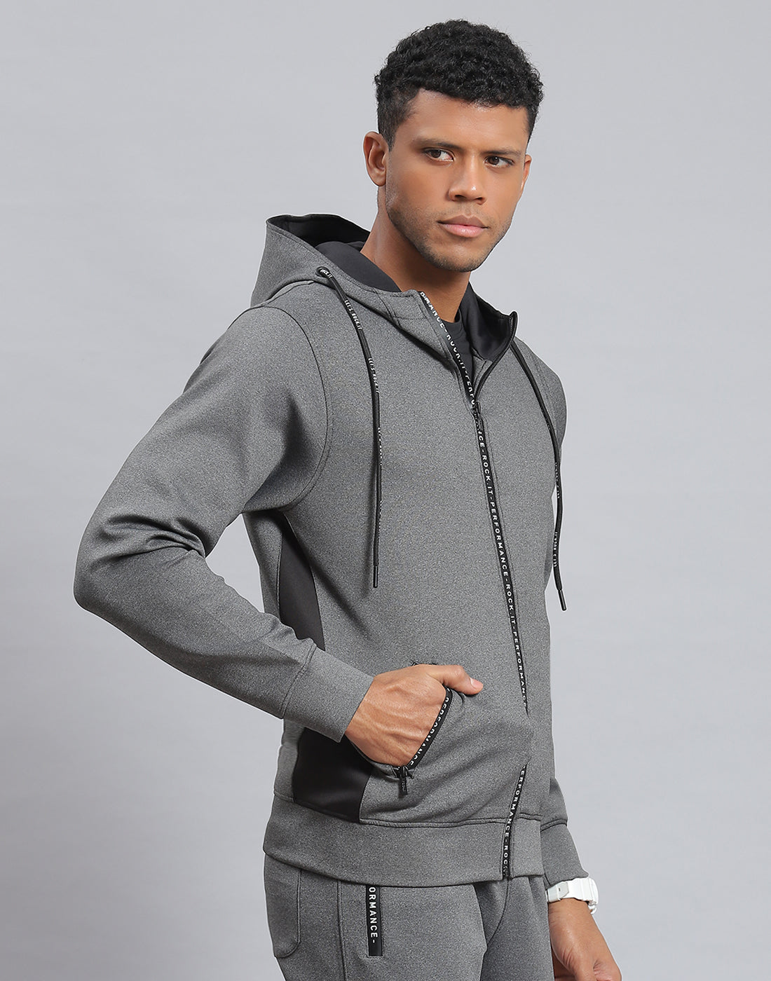 Rock.it Men Grey Solid Hooded Full Sleeve Sweatshirt
