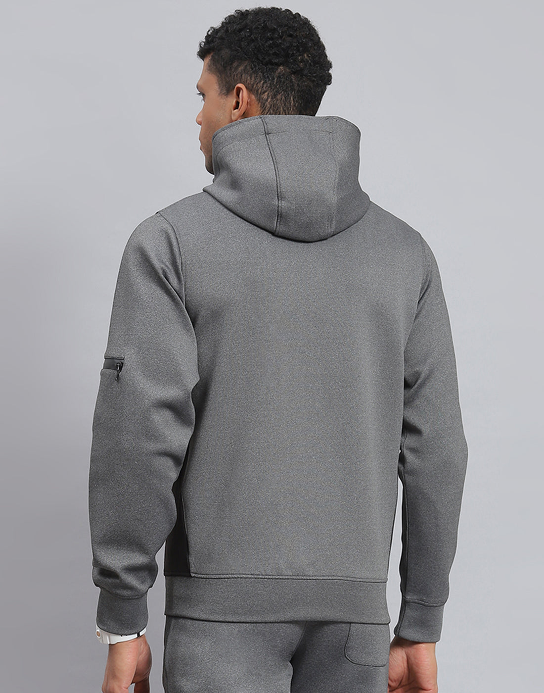Rock.it Men Grey Solid Hooded Full Sleeve Sweatshirt