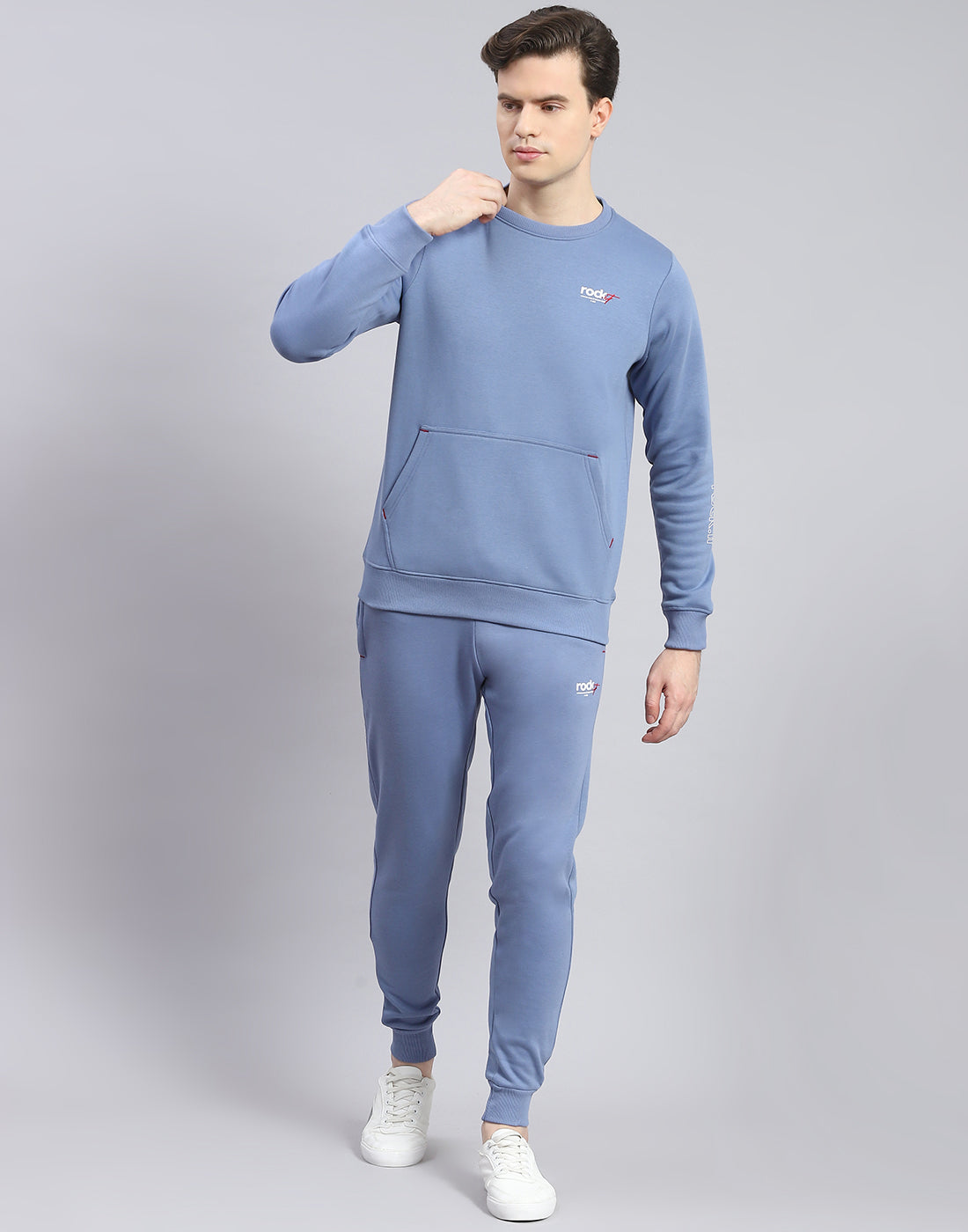 Men Blue Solid Round Neck Full Sleeve Tracksuit