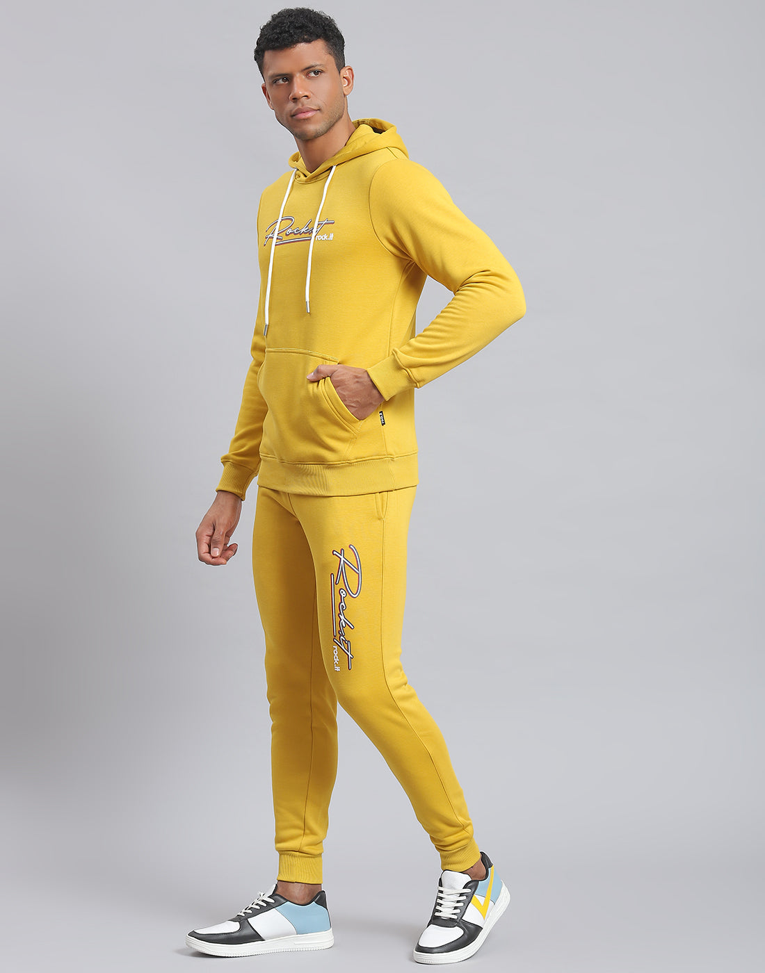 Men Yellow Solid Hooded Full Sleeve Tracksuit