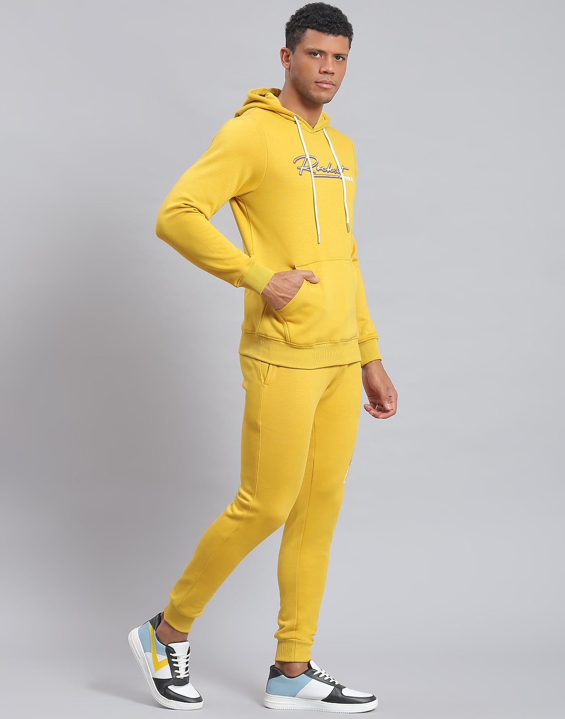 Men Yellow Solid Hooded Full Sleeve Tracksuit