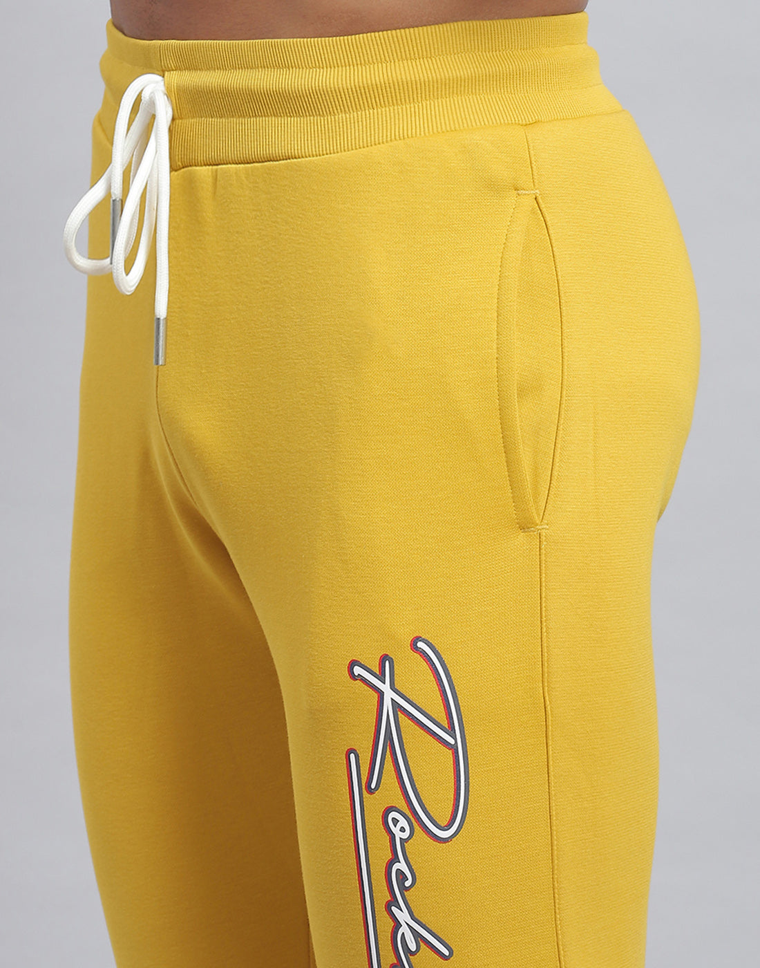 Men Yellow Solid Hooded Full Sleeve Tracksuit