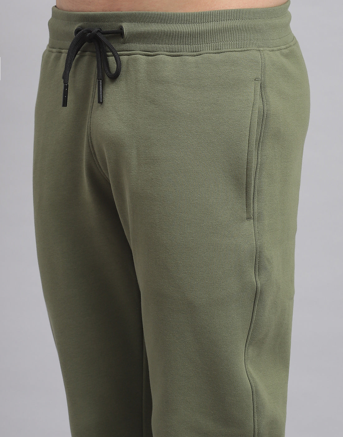 Men Olive Solid Hooded Full Sleeve Tracksuit