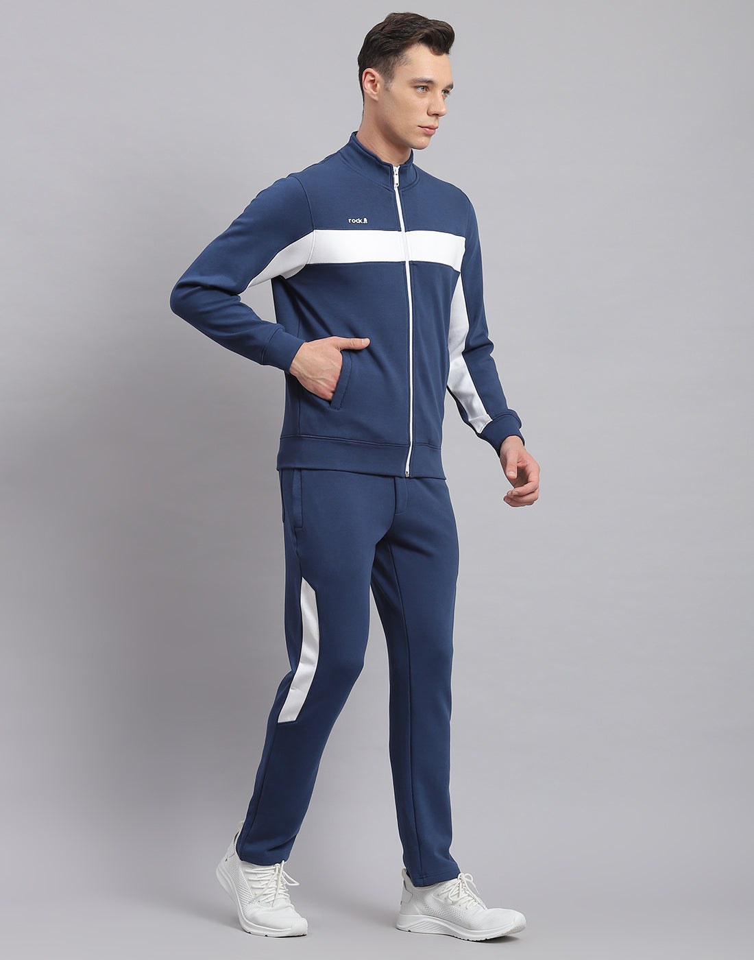 Men Blue Solid Stand Collar Full Sleeve Tracksuit