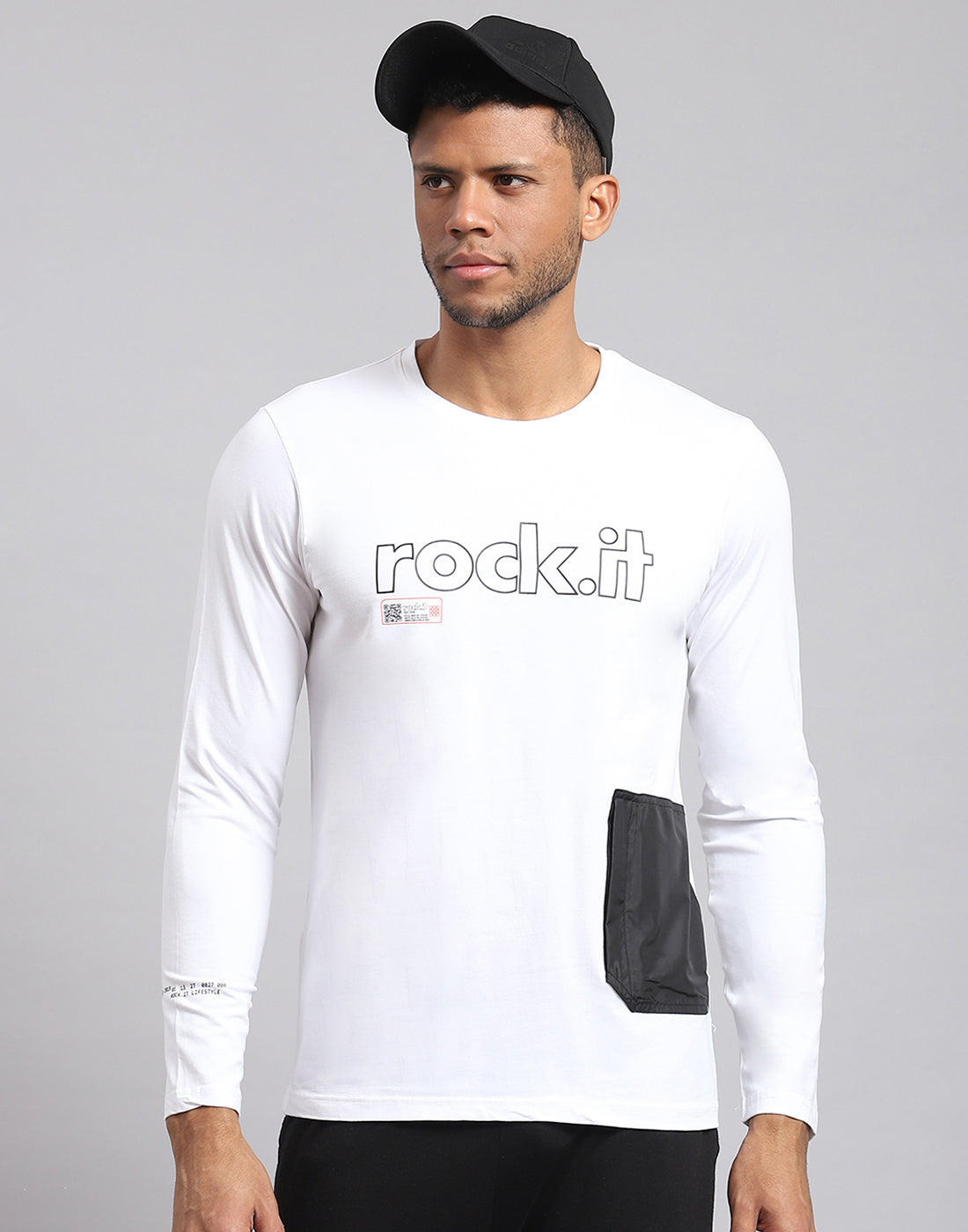Men White Printed Round Neck Full Sleeve Active T-Shirt
