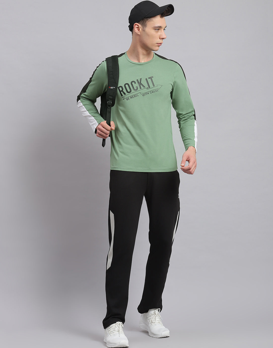 Men Green Printed Round Neck Full Sleeve Active T-Shirt