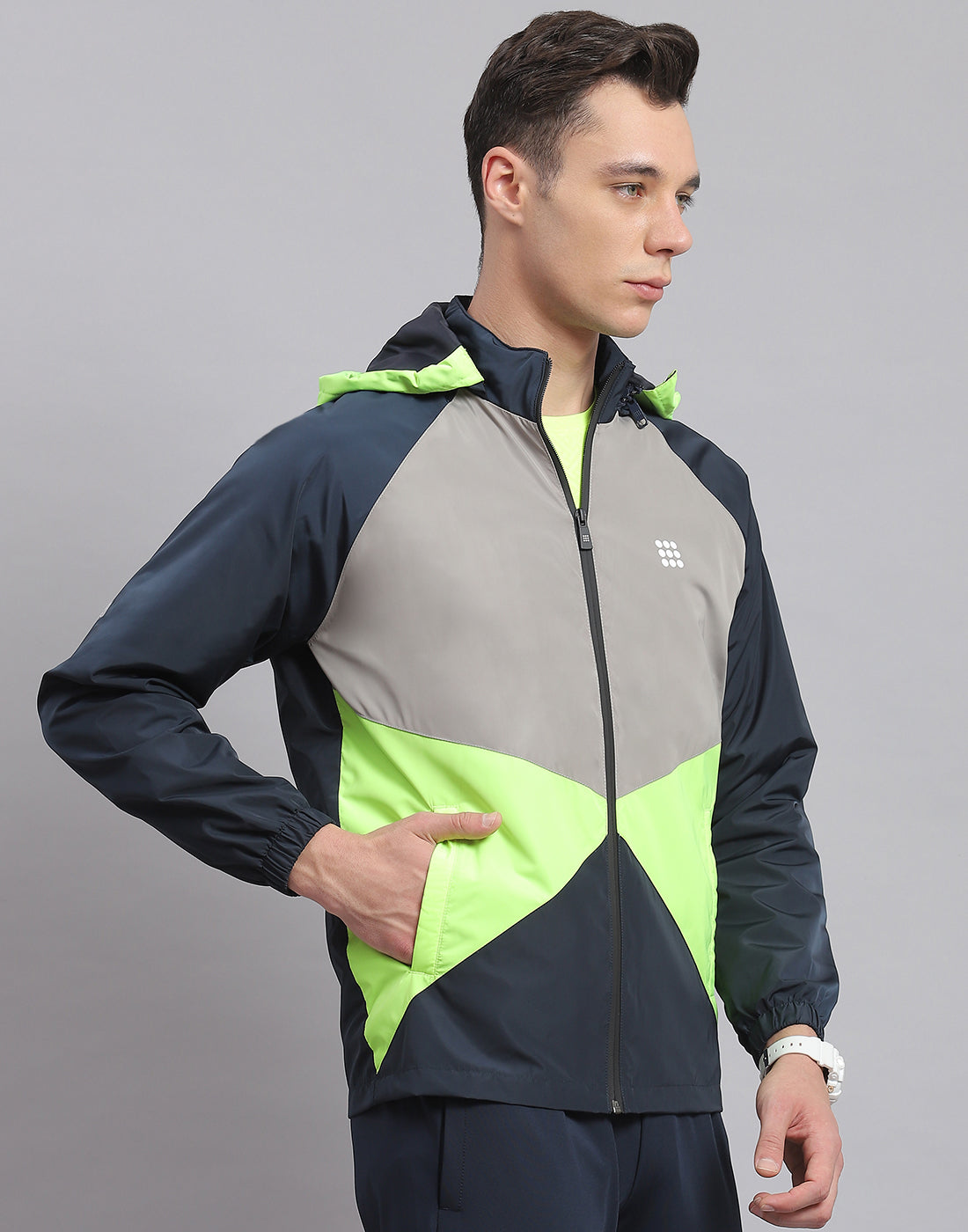 Men Navy Blue Solid Hooded Full Sleeve Jacket