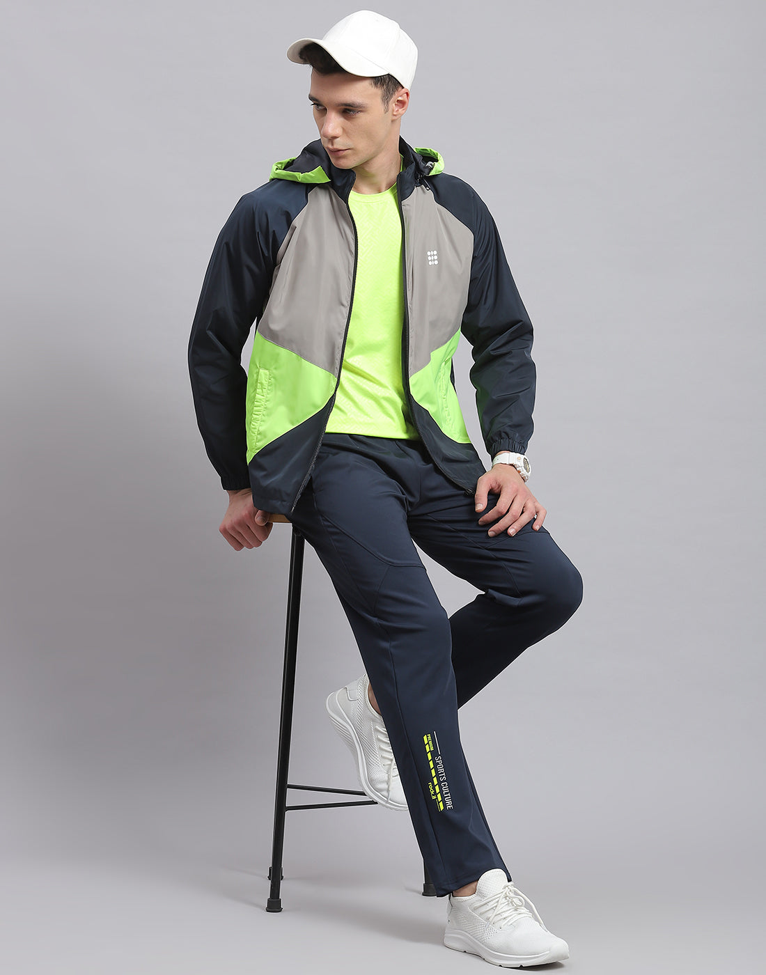 Men Navy Blue Solid Hooded Full Sleeve Jacket