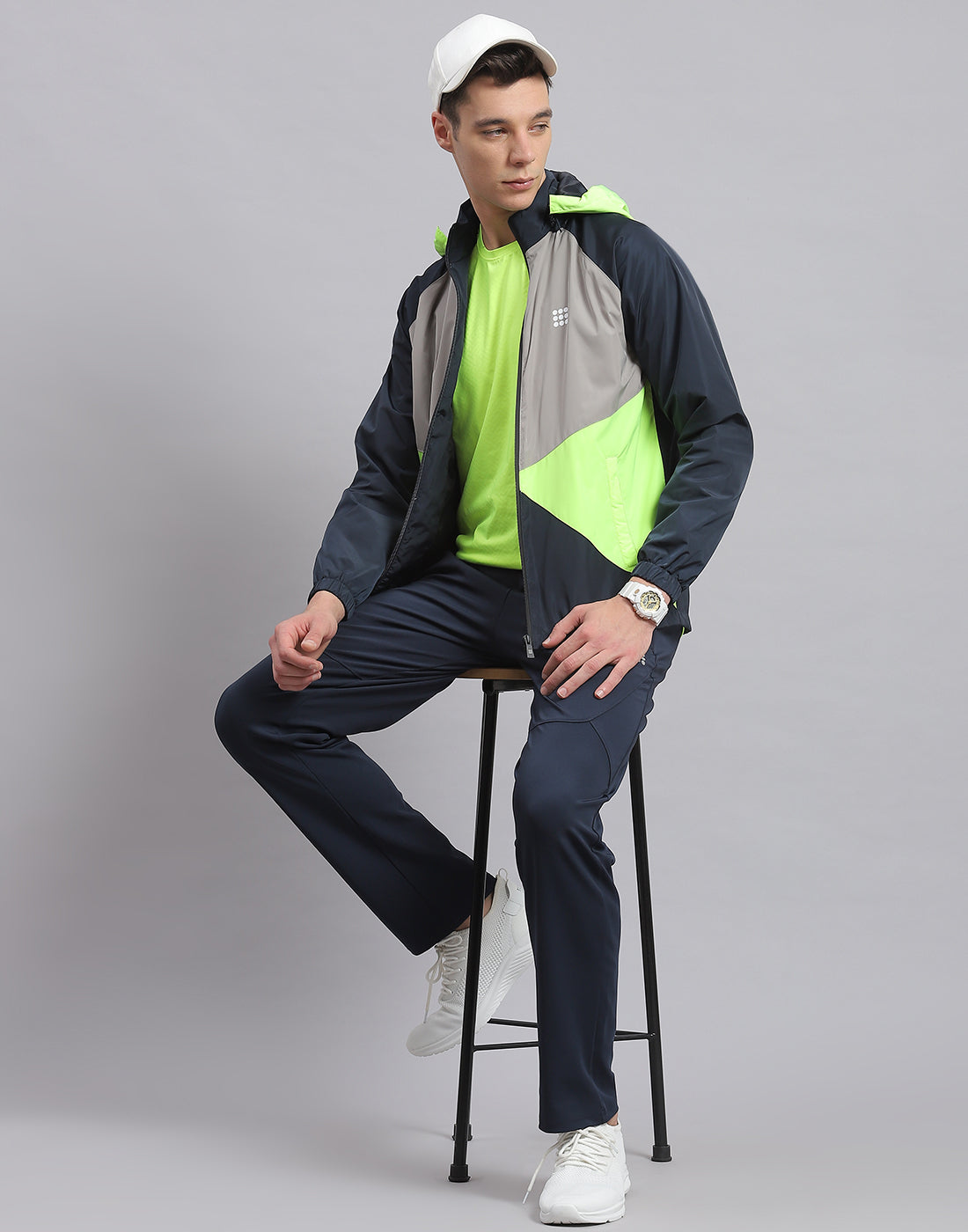 Men Navy Blue Solid Hooded Full Sleeve Jacket