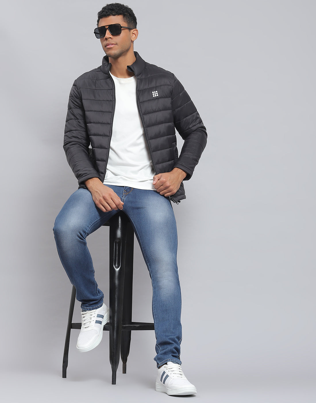 Men Black Solid Stand Collar Full Sleeve Jacket