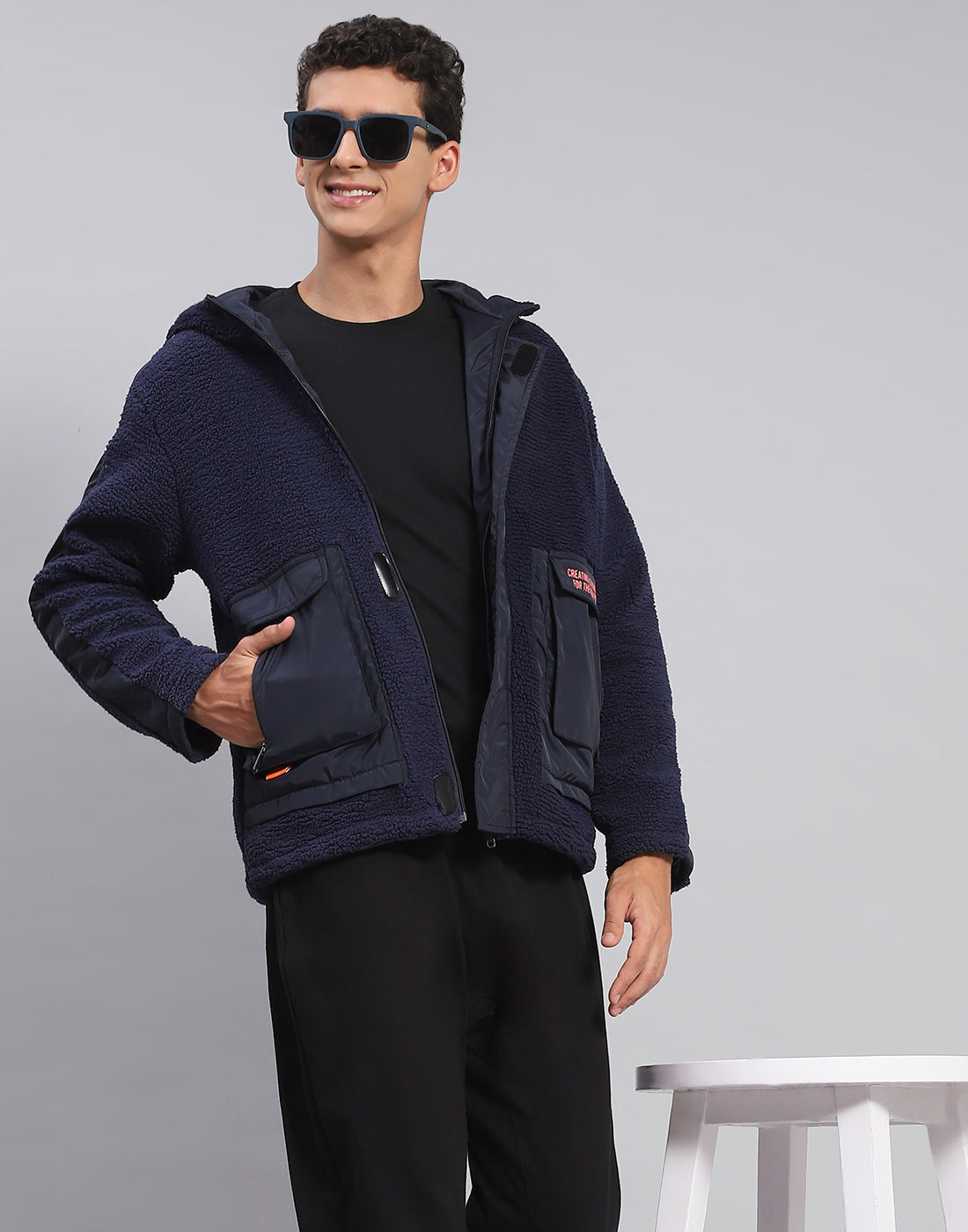 Men Navy Blue Solid Hooded Full Sleeve Jacket