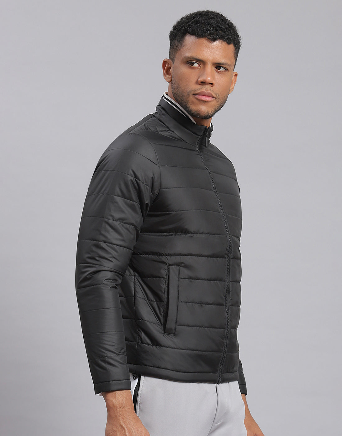 Men Black Solid Stand Collar Full Sleeve Jacket