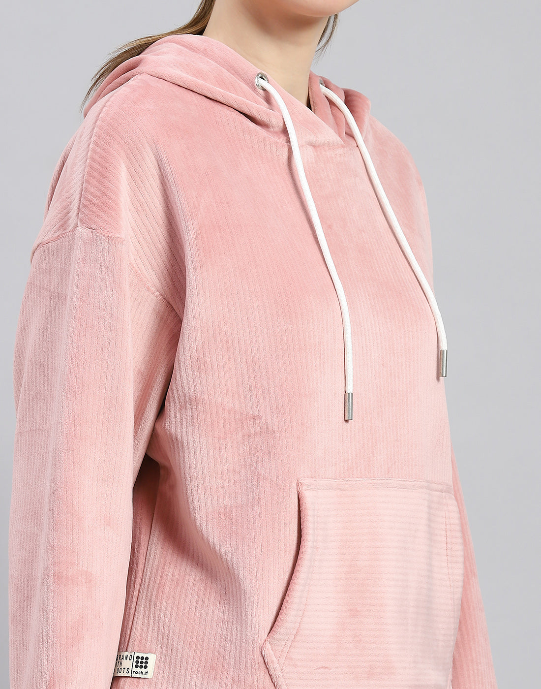 Women Peach Solid Hooded Full Sleeve Sweatshirt