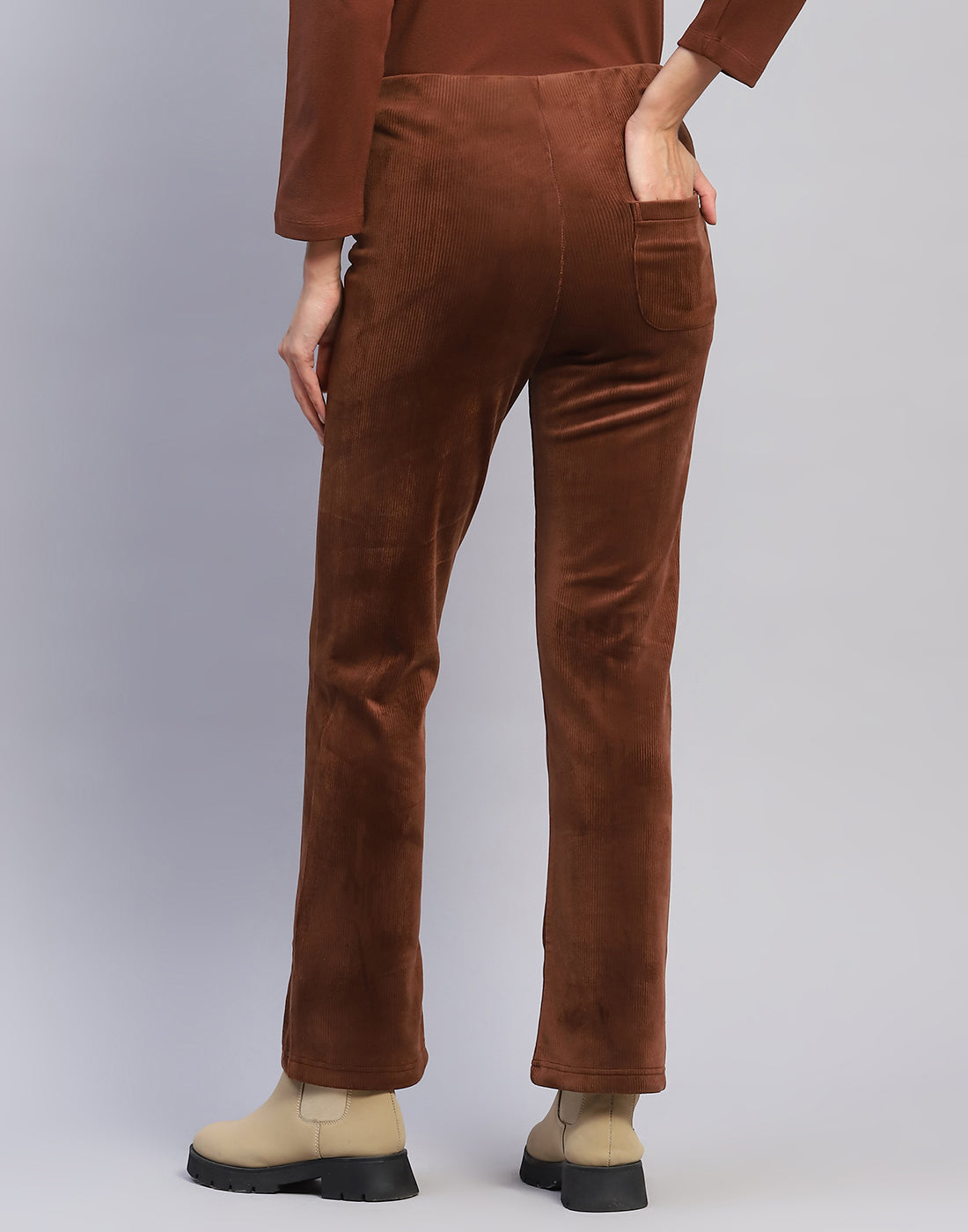 Women Brown Solid Regular Fit Winter Lower