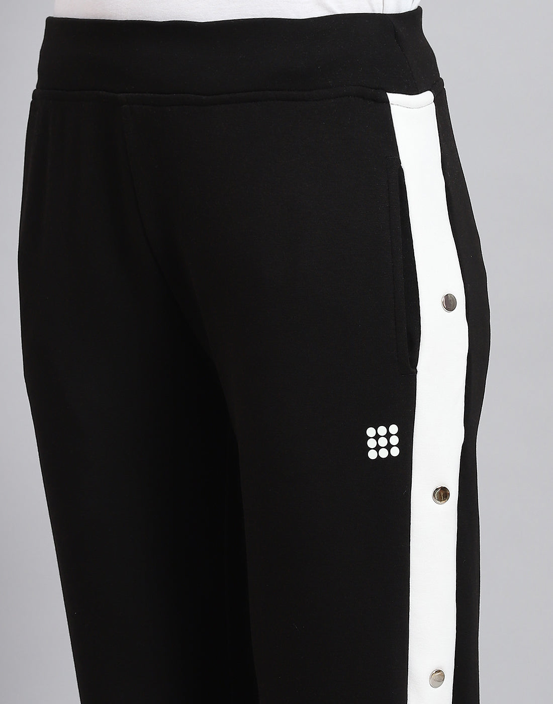 Women Black Solid Regular Fit Lower