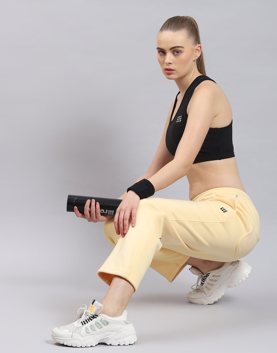 Women Beige Solid Regular Fit Winter Lower