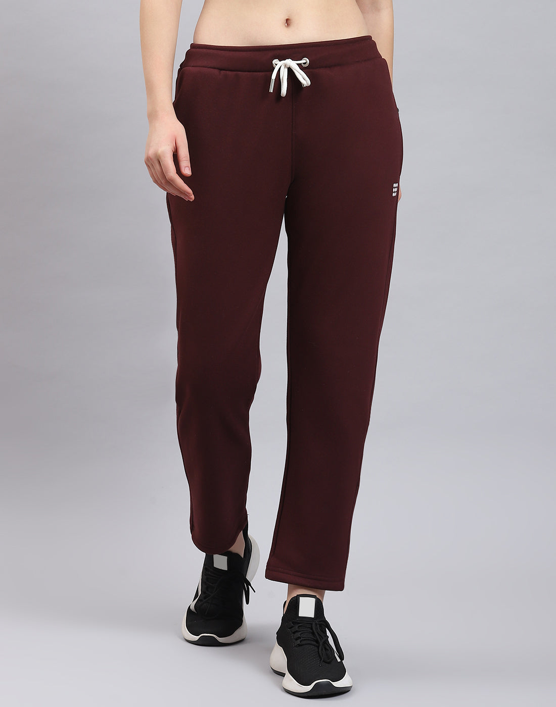 Women Maroon Solid Regular Fit Winter Lower