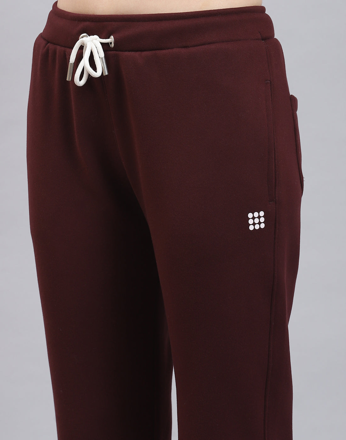 Women Maroon Solid Regular Fit Winter Lower