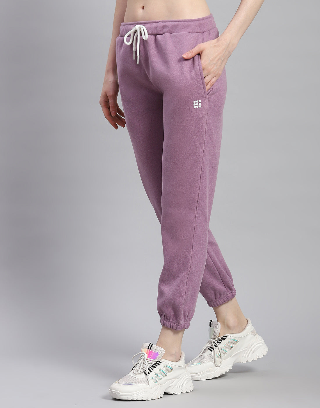 Women Purple Solid Regular Fit Winter Lower