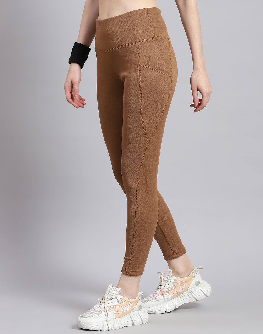 Women Camel Brown Solid Regular Fit Legging