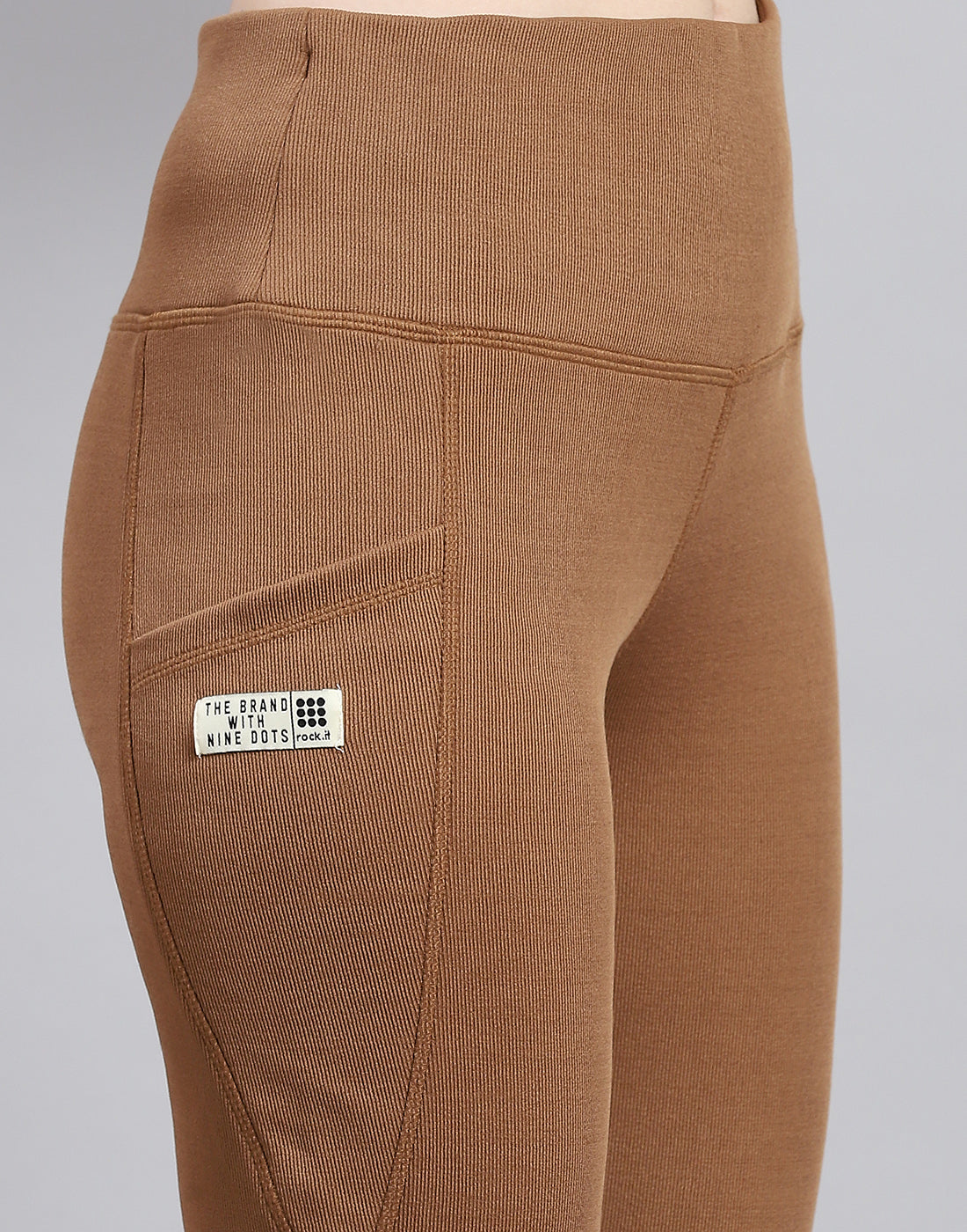 Women Camel Brown Solid Regular Fit Legging