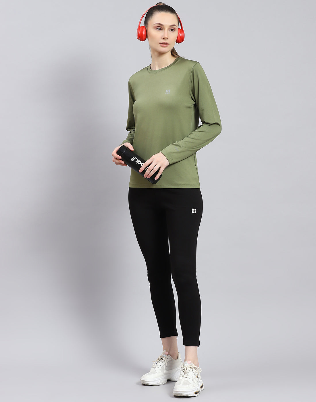 Women Olive Solid Round Neck Full Sleeve Top