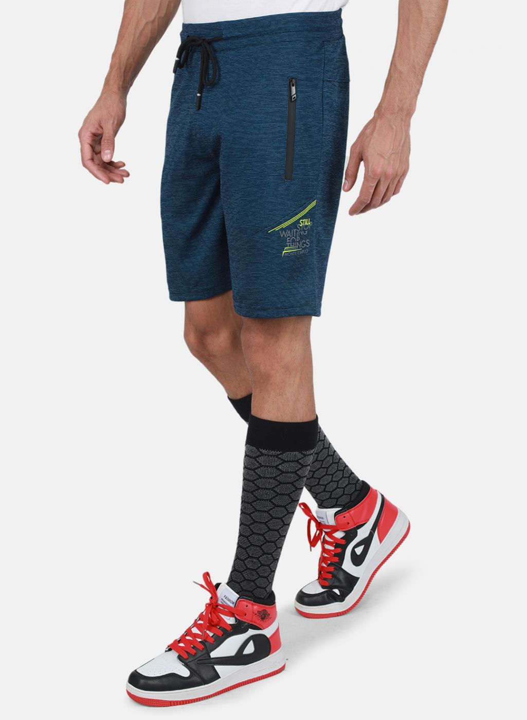 Men NAvy Blue Solid Bermuda