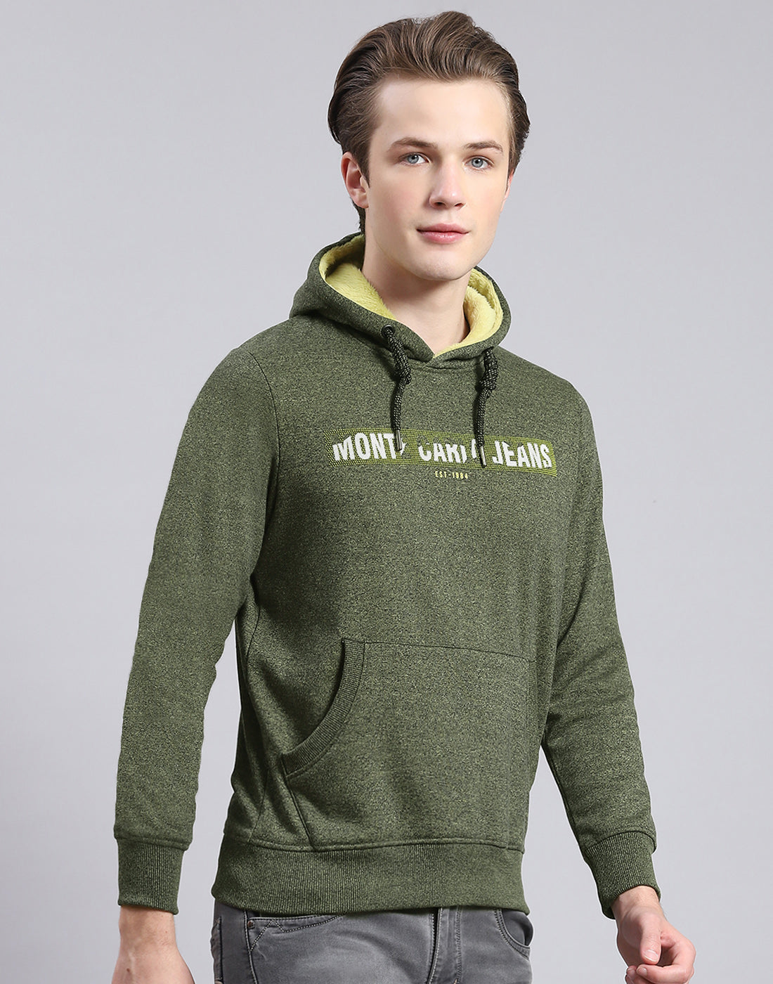 Men Green Solid Hooded Full Sleeve Sweatshirt