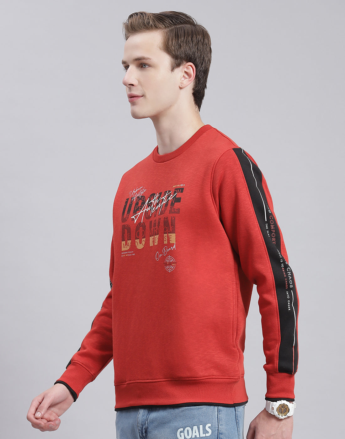 Men Red Printed Round Neck Full Sleeve Sweatshirt